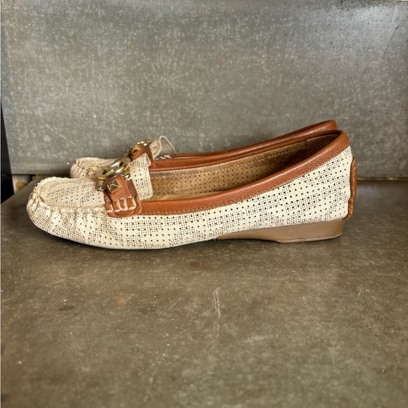 Michael Kors Fulton Studded Logo Moccasin Signature Logo Size Women’s 7M Leather - Picture 4 of 12